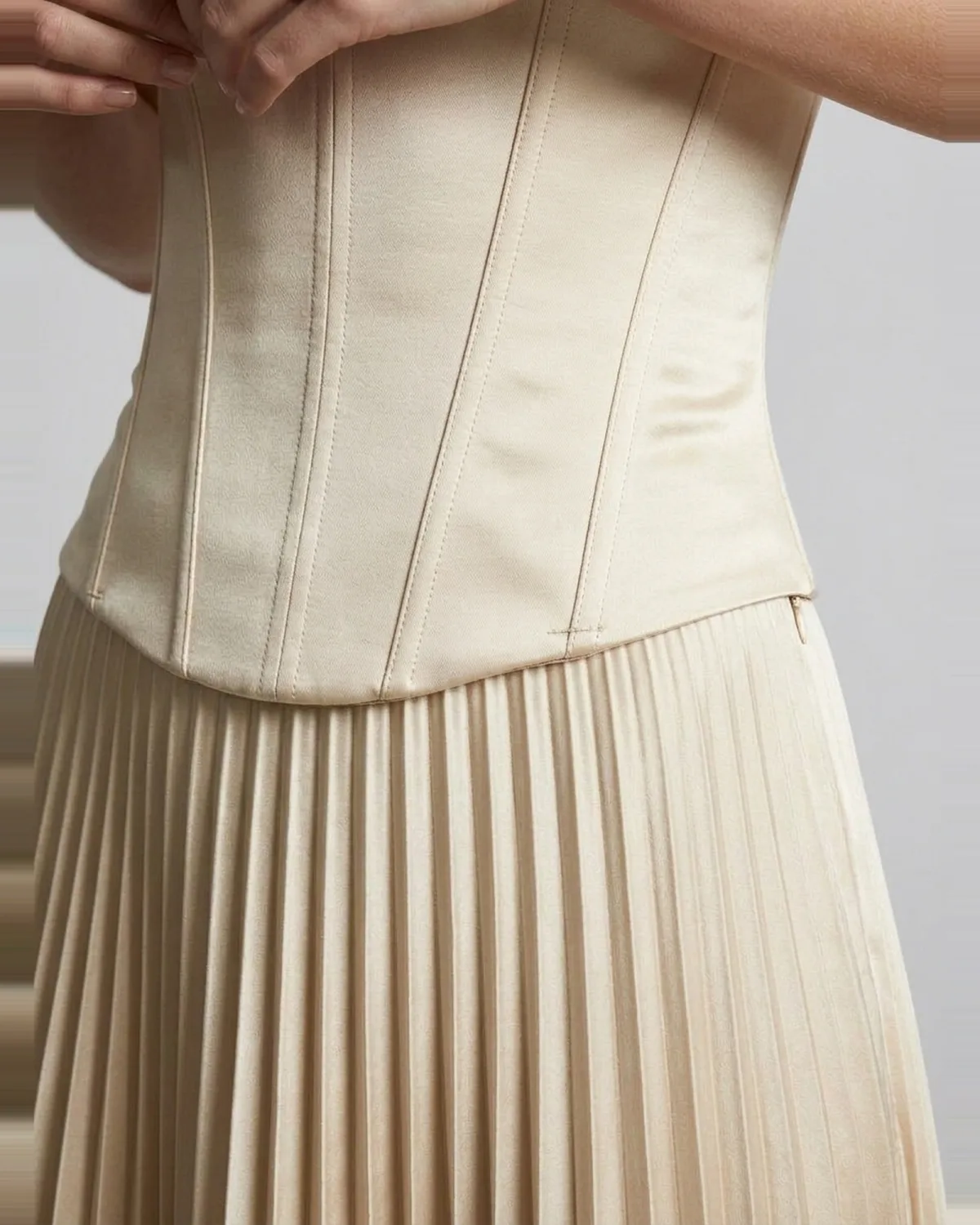 METROPOLIS ARCHIVE LOOK 35