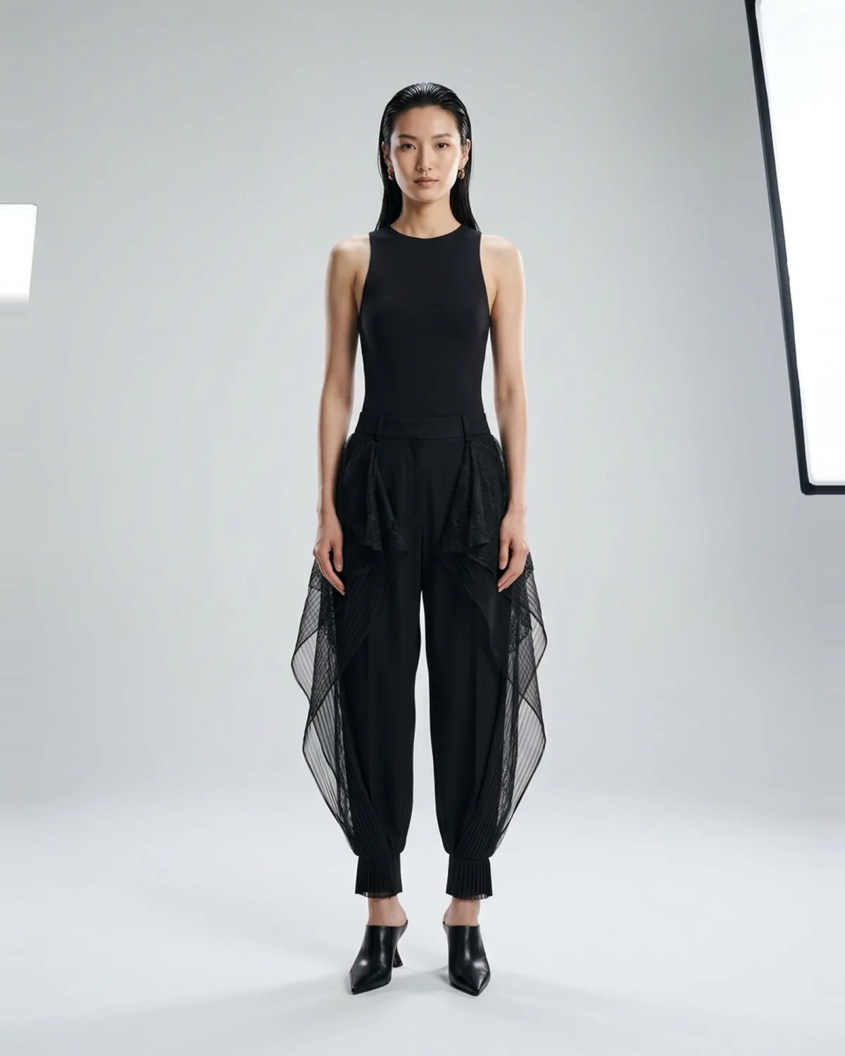 METROPOLIS ARCHIVE LOOK 17
